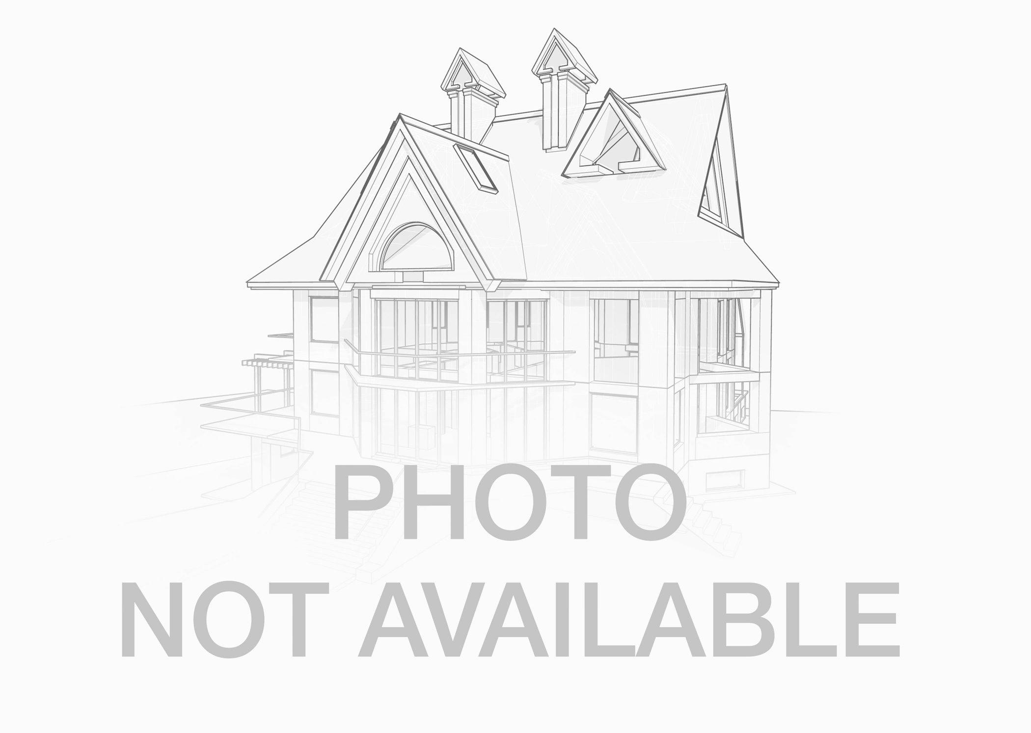 1525 Sander Court 